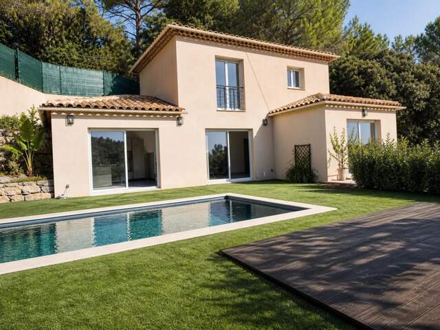 Maison de 4 pièces de 105 m² à Carnoules — photo du bien