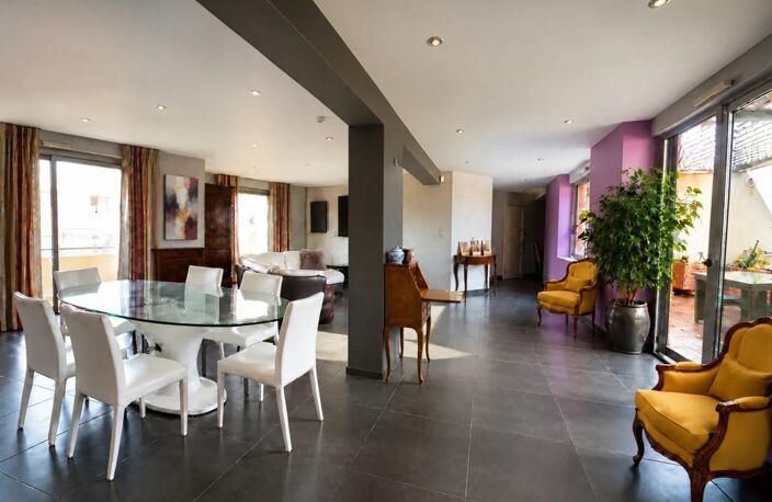 Appartement de 6 pièces de 138 m² à Saint-Chamond — photo 4