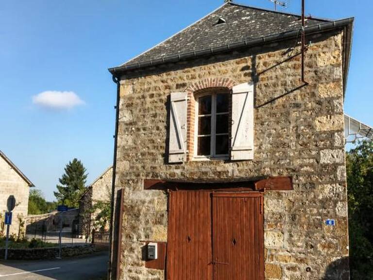 Maison de 2 pièces de 70 m² à Juvigny Val d'Andaine — photo 1