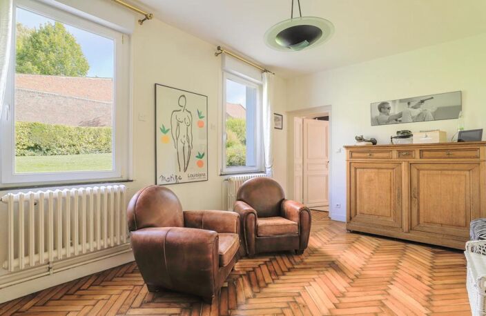 Maison coup de coeur - 292 m² - 11 pièces - Avesnes-les-Aubert — photo 5