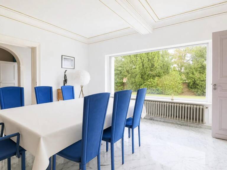 Maison coup de coeur - 292 m² - 11 pièces - Avesnes-les-Aubert — photo 1