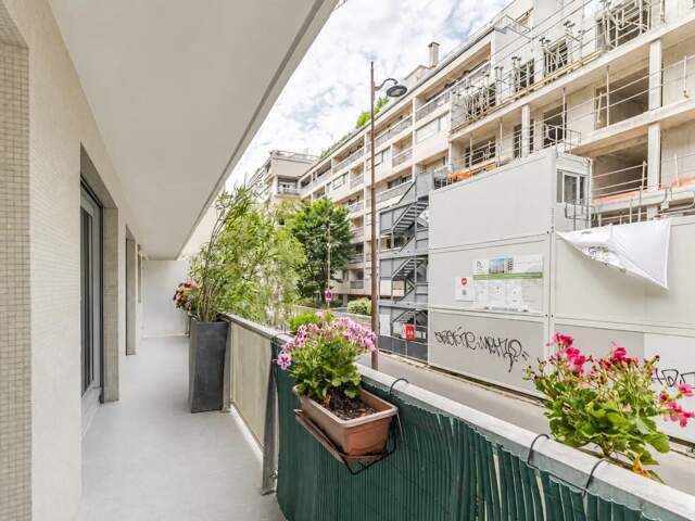 Appartement 4 pièces de 102 m² à Paris — photo du bien