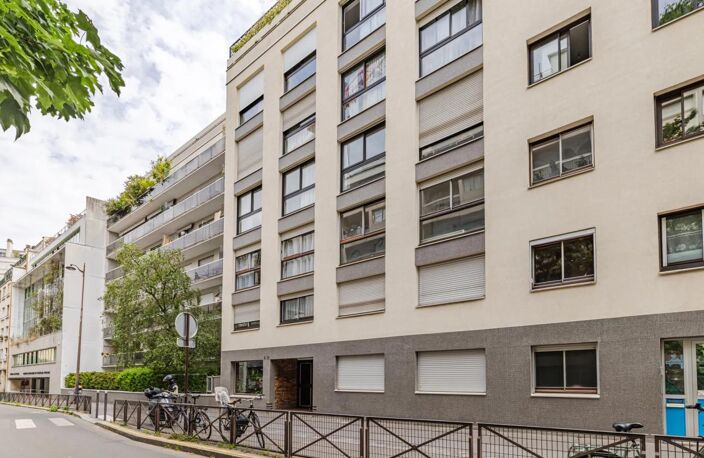 Appartement 4 pièces de 102 m² à Paris — photo 2