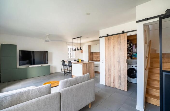 Appartement T5 de 117 m² situé à Bordeaux — photo 2