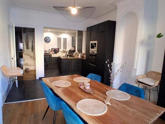 APPARTEMENT F4 CHARMANT ET SPACIEUX PROCHE CENTRE — photo du bien