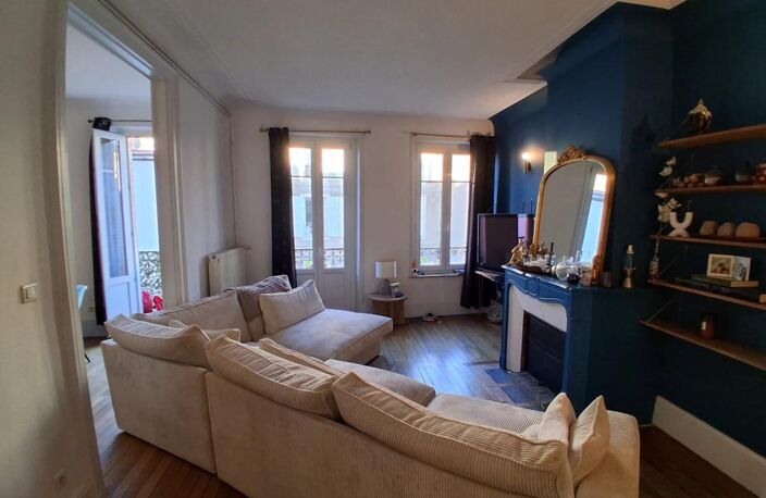 APPARTEMENT F4 CHARMANT ET SPACIEUX PROCHE CENTRE — photo 3