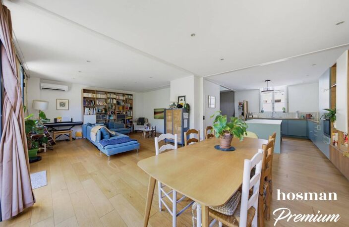 Sublime maison 6 pièces 155 m² avec terrasse - Proche Jardin public - Rue Montgolfier, Bordeaux — photo 2