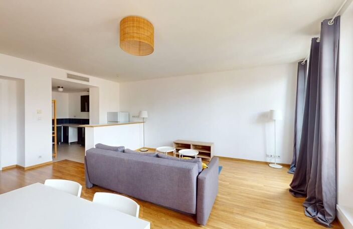 Appartement à vendre - T3 Entièrement rénové - 2e arrondissement — photo 2