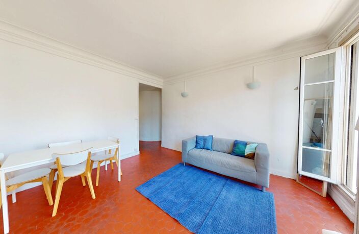Appartement À Vendre - T2 - 46.2 proche de la Joliette — photo 2