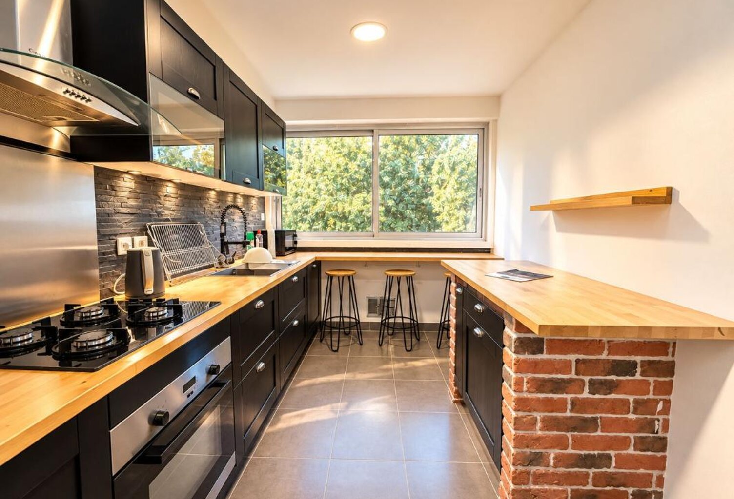 Appartement À Vendre — photo 1
