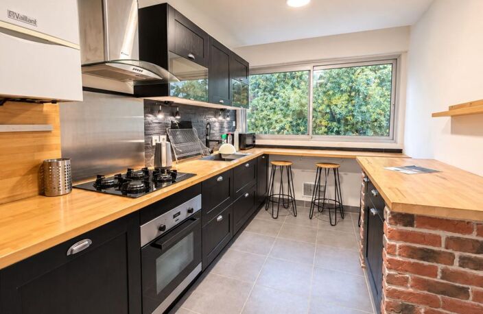 Appartement À Vendre — photo 2