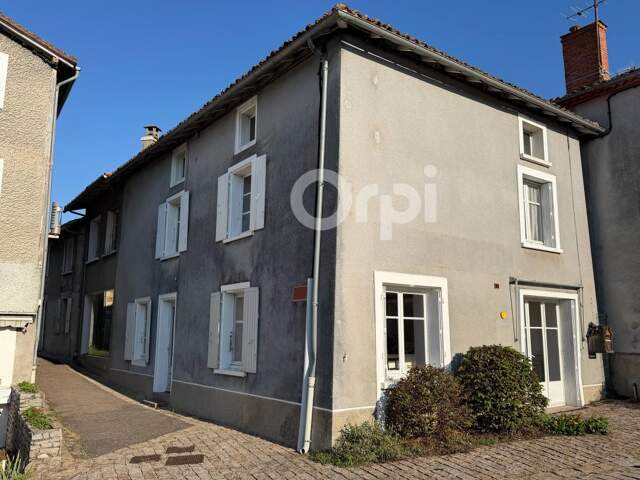 Maison À Vendre — photo du bien