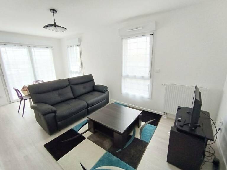 T2 récent de 2023 avec balcon et parking privatif — photo 1