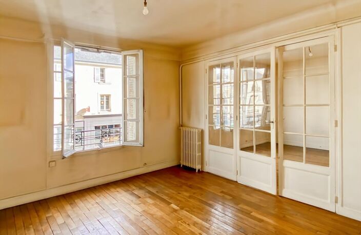 Appartement 3 pièces plein cœur Notre-Dame — photo 3