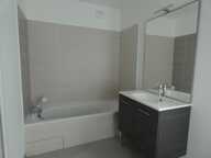 APPARTEMENT T3 - RECENT - IRIGNY CENTRE VILLAGE — photo 3