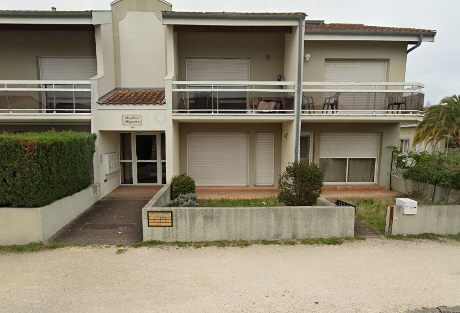 Appartement À Louer — photo 1
