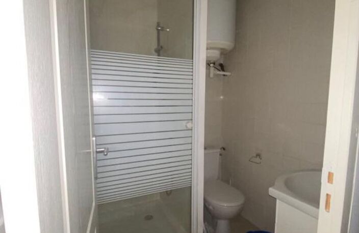 Appartement Nîmes  sis 31 rue Fresque 1 pièce(s) meublé — photo 3