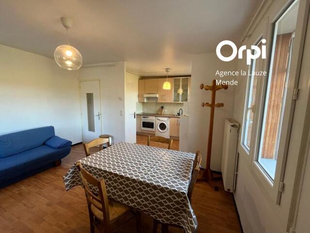 Appartement à Saint-Étienne-du-Valdonnez