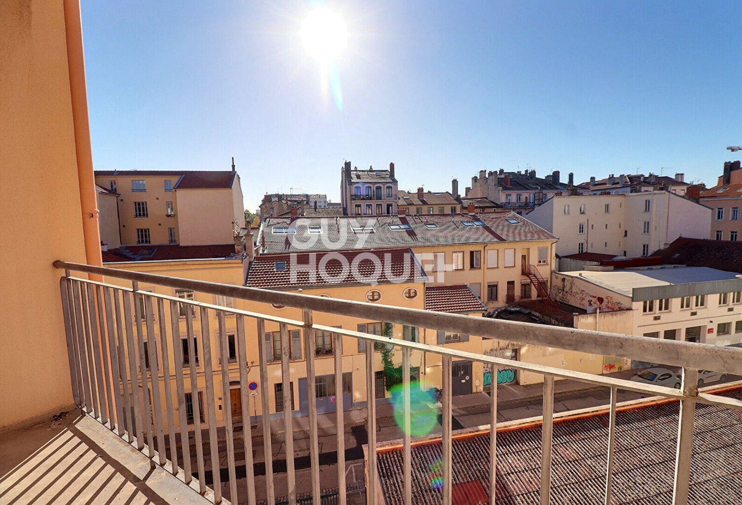 T4 traversant avec balcon - Saxe Gambetta — photo 1
