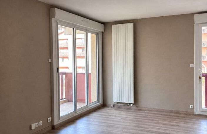 Appartement À Louer — photo 3