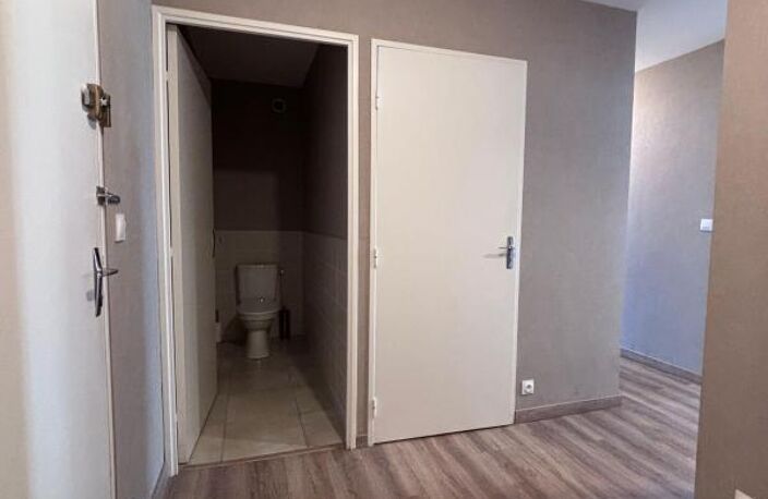 Appartement À Louer — photo 4