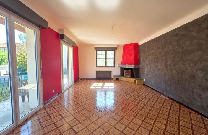 Maison sur Mont de Marsan - A deux pas du centre ville - 159 m² - 5 chambres — photo 4