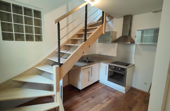 Appartement T1 Duplex centre-ville Aire sur l'Adour — photo 2