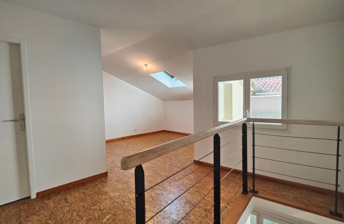 Appartement T1 Duplex centre-ville Aire sur l'Adour — photo 3