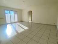 Appartement T2 centre ville Terrasse Cave Garage — photo 3