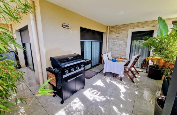 Appartement À Louer T2 Saint mandrier — photo 2