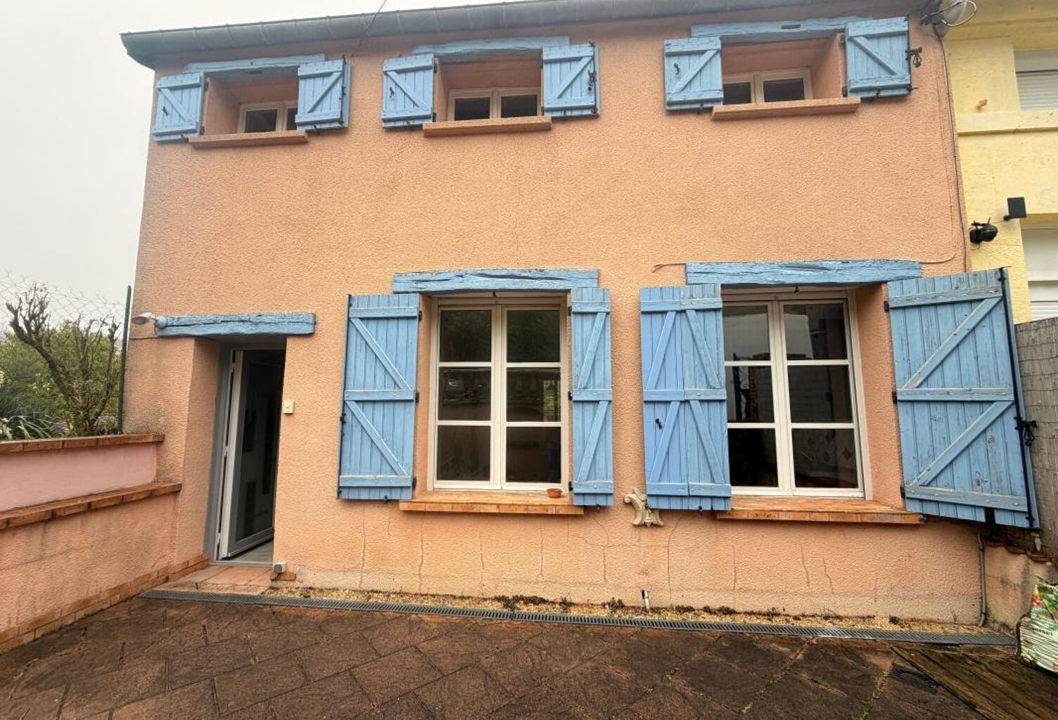 Maison À Vendre — photo 1