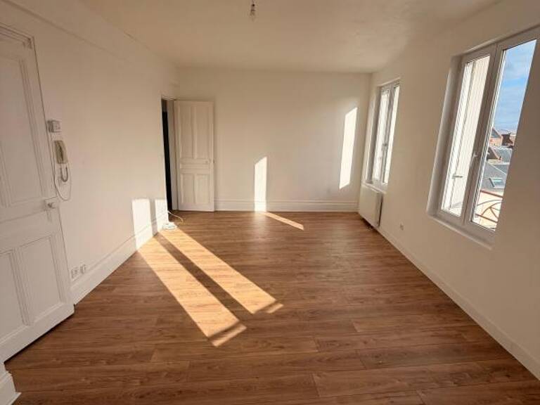 MARECHAL JOFFRE - APPARTEMENT 3 PIECES — photo 1