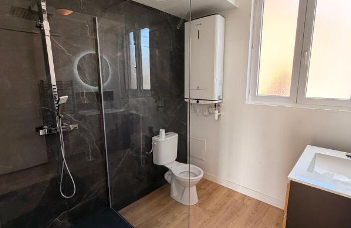 MARECHAL JOFFRE - APPARTEMENT 3 PIECES — photo 4