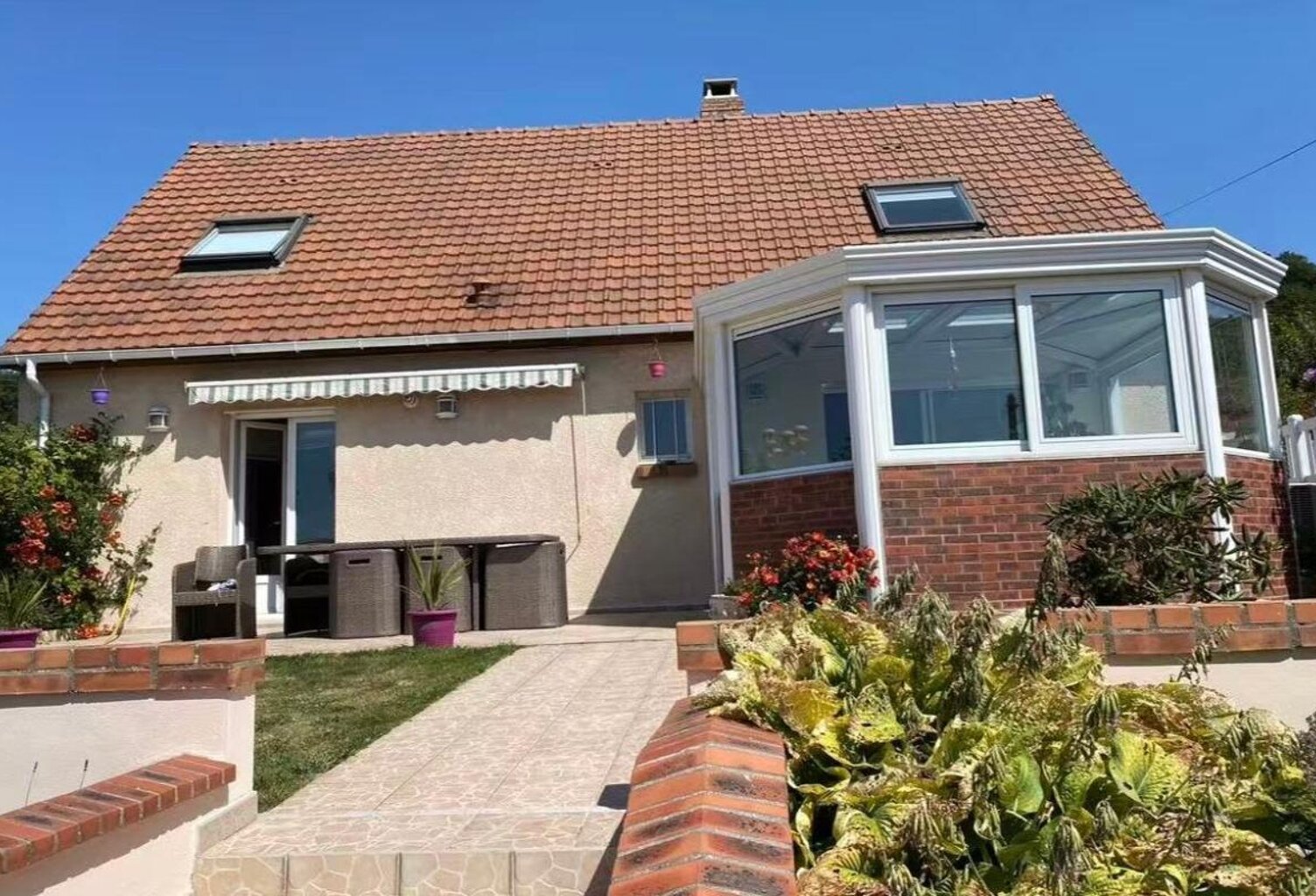 Maison 120 m2 À Vendre à Montivilliers 3 chambres — photo 1