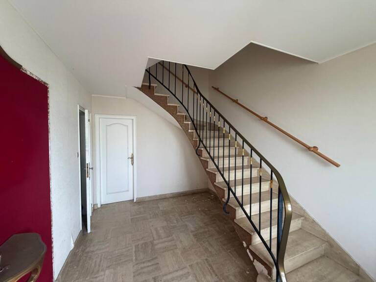 Brest - Maison T5 mitoyenne avec travaux - Rive droite — photo 1