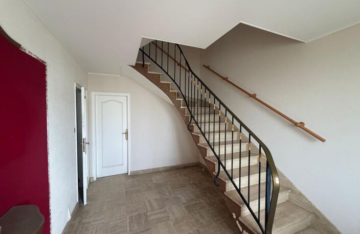 Brest - Maison T5 mitoyenne avec travaux - Rive droite — photo 3