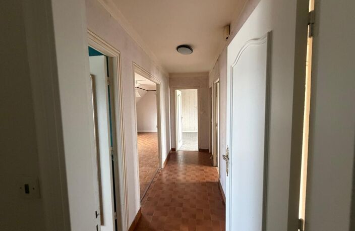 Brest - Maison T5 mitoyenne avec travaux - Rive droite — photo 4