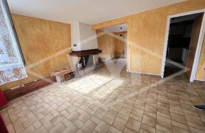 Vente maison 5 pièces 85 m² Combs-la-Ville (77380) — photo 3