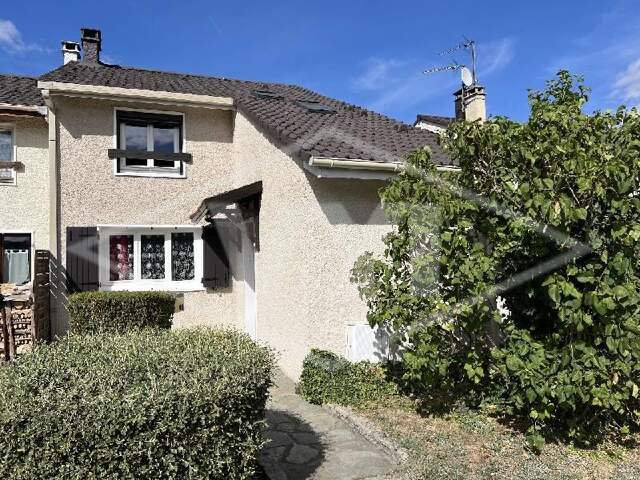 Maison 5 pièces 85 m² à Combs-la-Ville — photo du bien