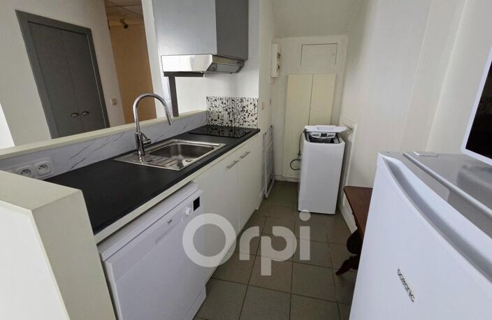 T2 meublé, proche commodités et campus — photo 3