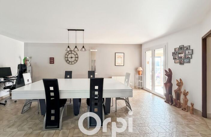 Jard-sur-Mer – Exclusivité – Maison 146 m² avec dépendance, piscine chauffée, terrain 1 350 m² — photo 5