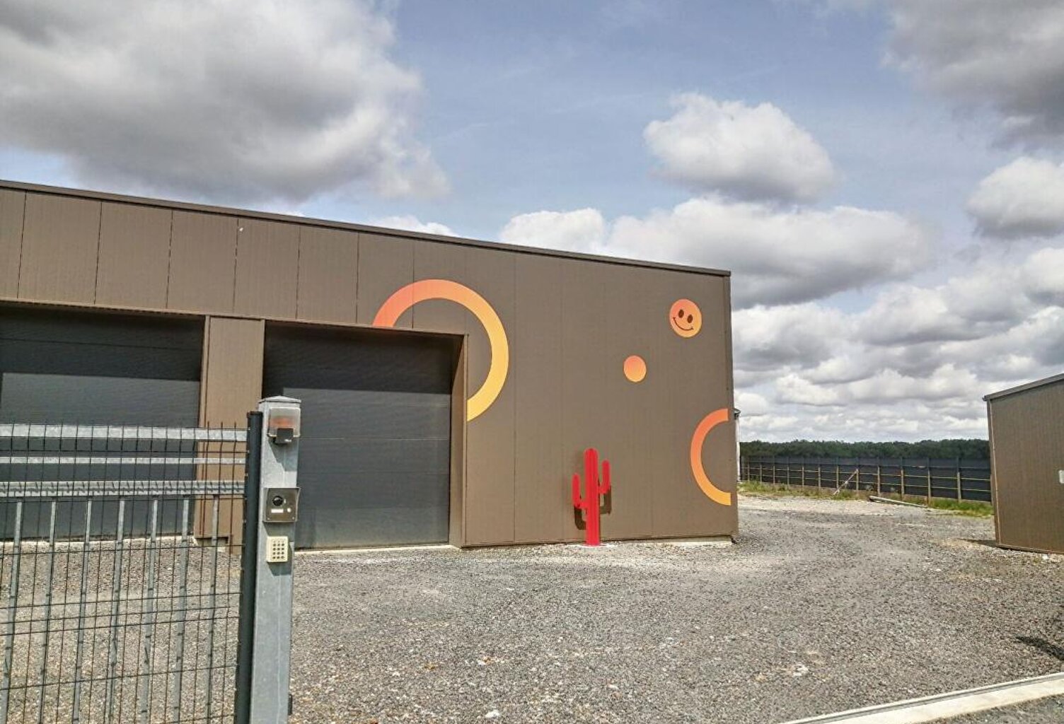 Parking / box Monnaie 38 m² — photo 1