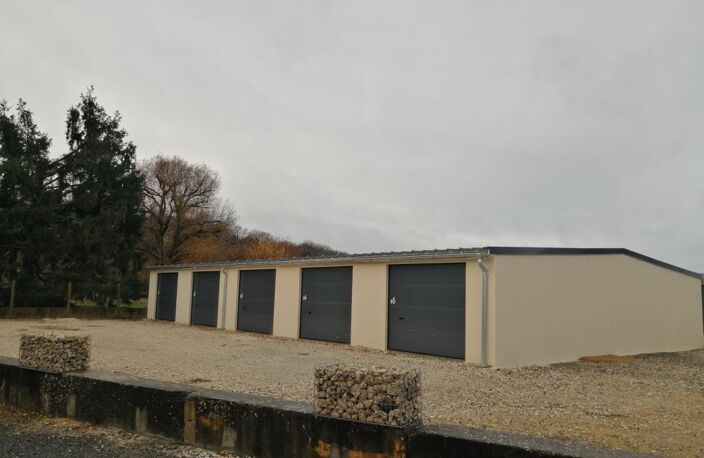 Parking / box Monnaie 38 m² — photo 2