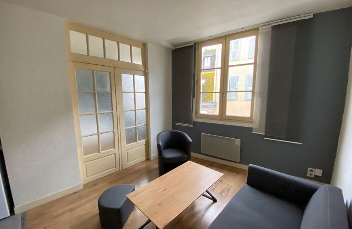 🏡 À LOUER – T1 BIS MEUBLÉ EN HYPER CENTRE-VILLE DE LIMOGES — photo 2