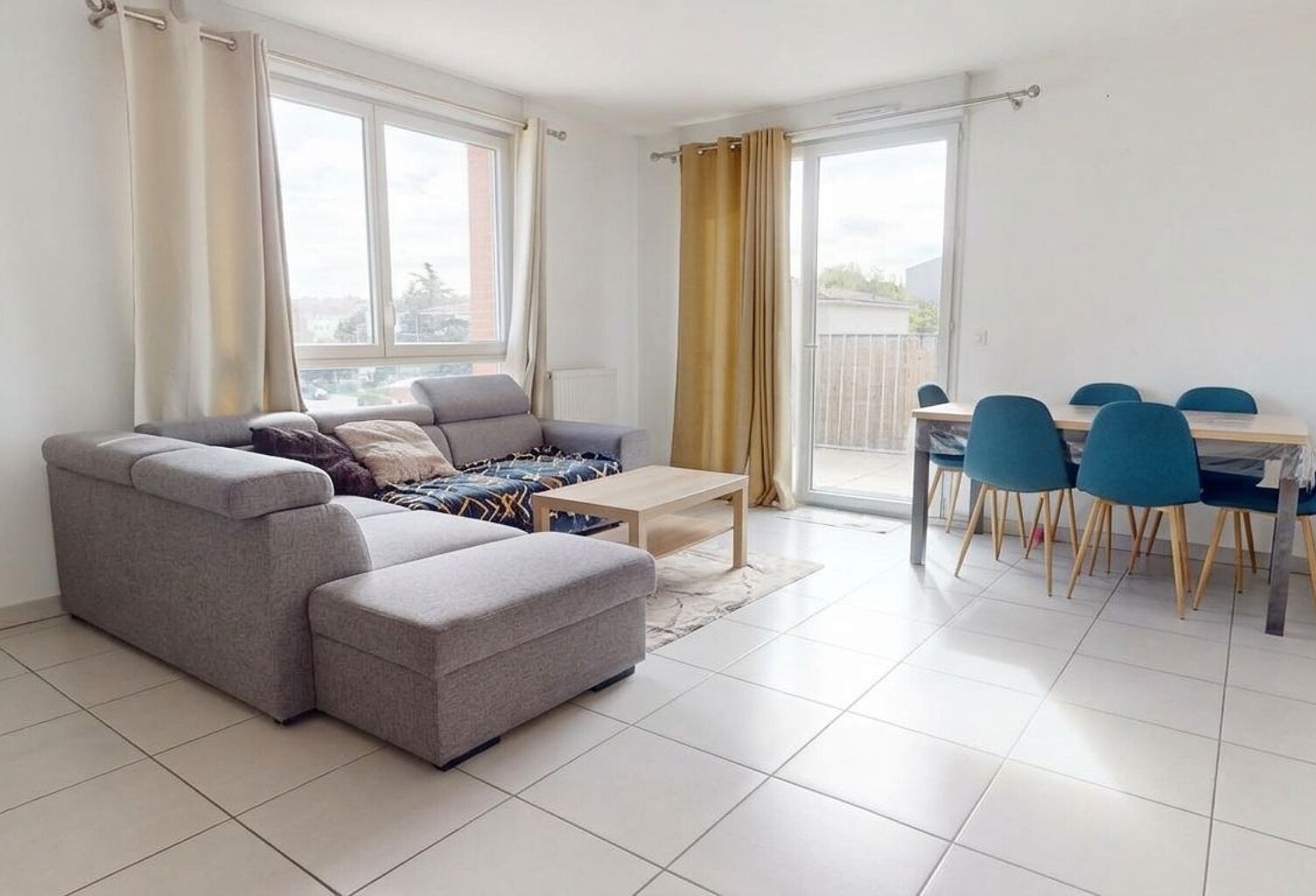 Appartement À Vendre — photo 1