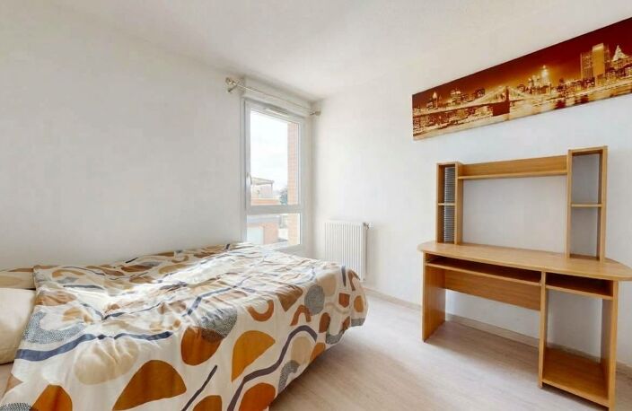 Appartement À Vendre — photo 2