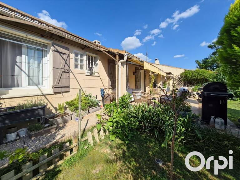 ORANGE – MAISON DE PLAIN-PIED RÉNOVÉE AVEC 4 CHAMBRES, JARDIN ET GARAGE — photo 1