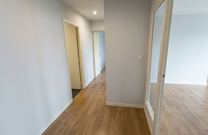À VENDRE – Appartement T3 de 65 m² avec balcon et cave — photo 4