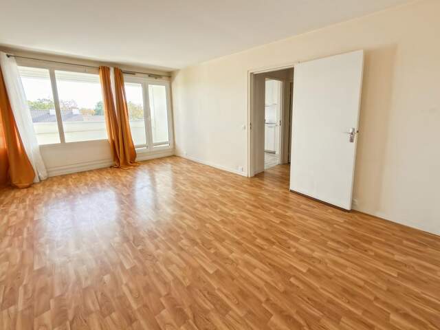 ✨ POTENTIEL & BELLES SURFACES — T2 DE 51 m² À OLIVET 🌿 — photo du bien