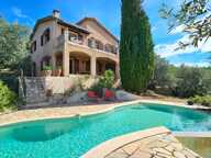 Villa avec piscine à débordement et terrain de 3 000 m²  avec vue dégagée — photo 4